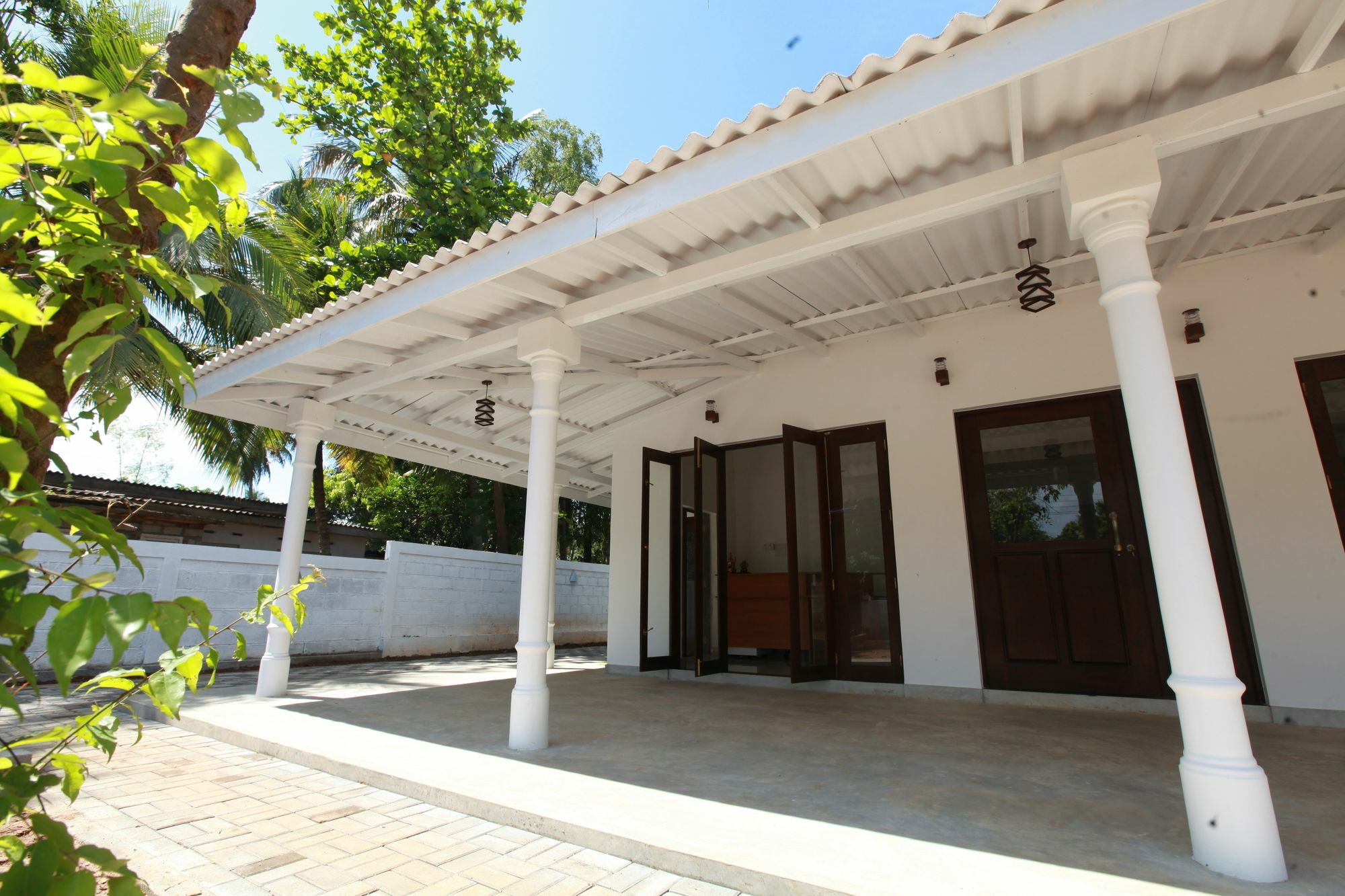 Hotel Lavonka Tourist Rest à Anurâdhapura Extérieur photo
